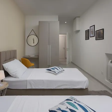 Luxury Ii With Heated Pool And Sea View Near The *