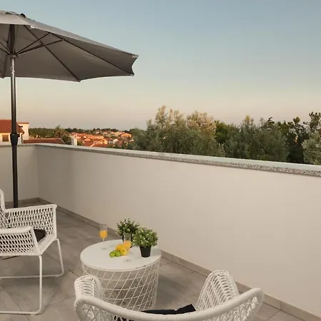 Luxury Ii With Heated Pool And Sea View Near The * 梅杜林