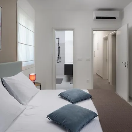 Luxury Ii With Heated Pool And Sea View Near The *